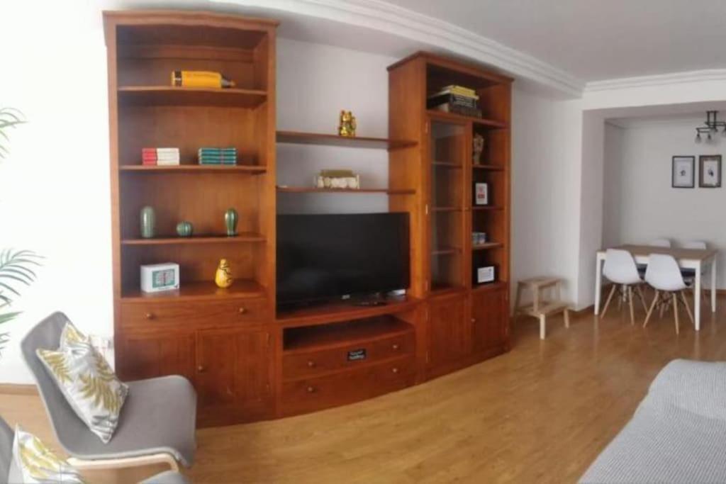 Apto 2 Habitaciones, Garaje Gratis Madrid Exteriör bild